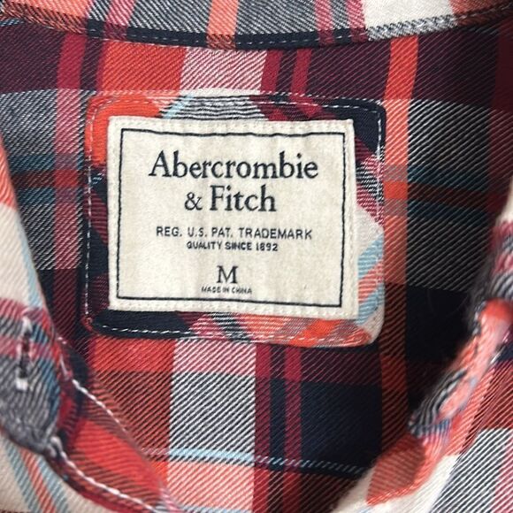 Abercrombie & Fitch Women’s Plaid Flannel Button Down Size M - Picture 4 of 5